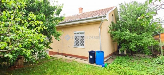 Eladó családi ház, Budapesten, XVII. kerületben 89.9 M Ft