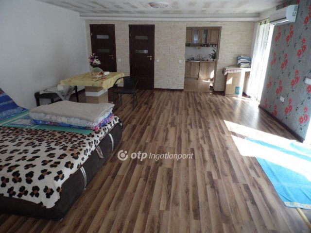 Eladó családi ház, Miskolcon 27.99 M Ft, 1 szobás