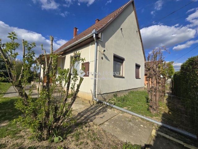 Eladó családi ház, Botykapeterden 29.9 M Ft, 4 szobás