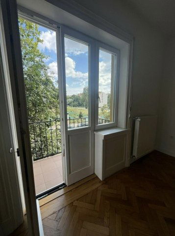 Kiadó téglalakás, albérlet, XII. kerületben, Böszörményi úton