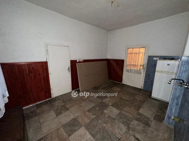 Eladó családi ház, Mátészalkán 29.99 M Ft, 2 szobás