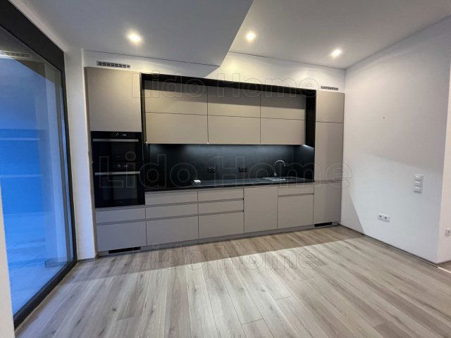 Eladó nyaraló, Balatonfenyvesen 129 M Ft, 3 szobás