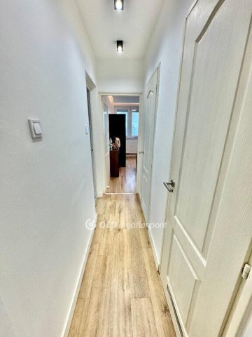 Eladó panellakás, Budapesten, XI. kerületben 76.9 M Ft, 2 szobás