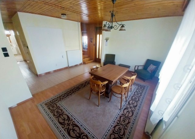 Eladó ikerház, Székesfehérvárott 99.5 M Ft, 4 szobás