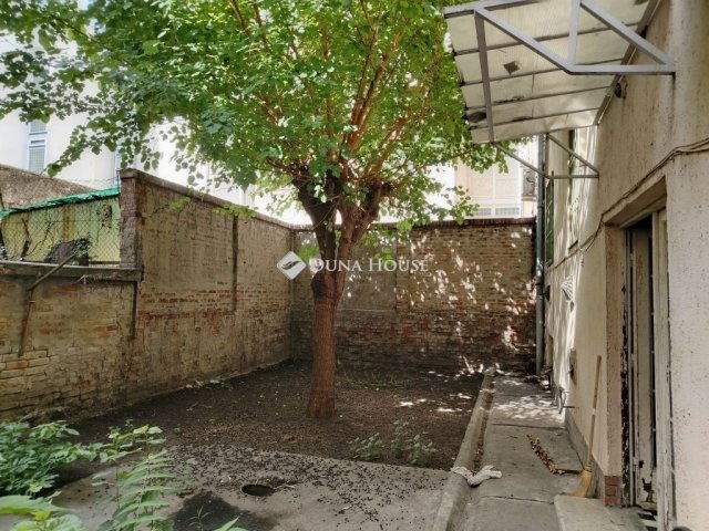 Eladó téglalakás, Budapesten, II. kerületben 180 M Ft, 3 szobás