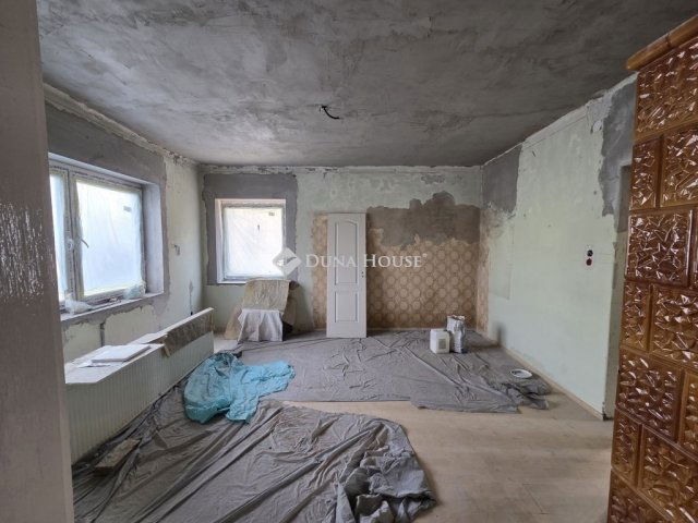 Eladó családi ház, Üllőn 70.9 M Ft, 3 szobás