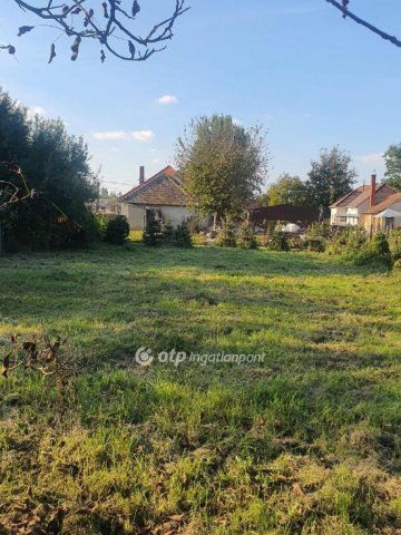 Eladó családi ház, Tüskeváron 19.9 M Ft, 4 szobás