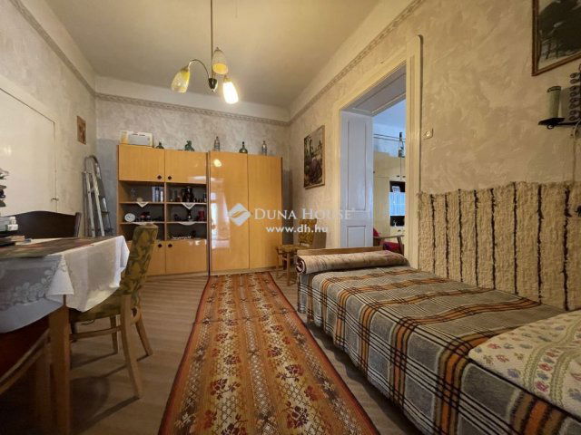 Eladó családi ház, Kecskeméten 33.5 M Ft, 3 szobás