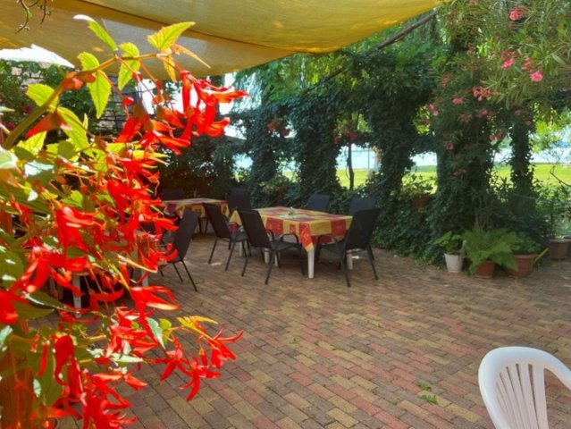 Eladó üzlethelyiség, Keszthelyen 220 M Ft, 2 szobás