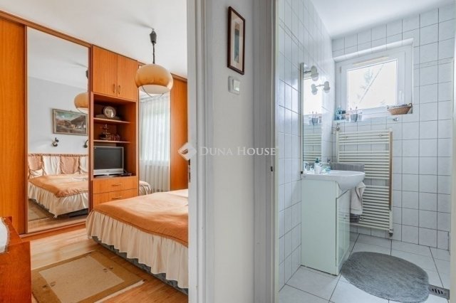 Eladó téglalakás, Budapesten, II. kerületben 135 M Ft, 3 szobás