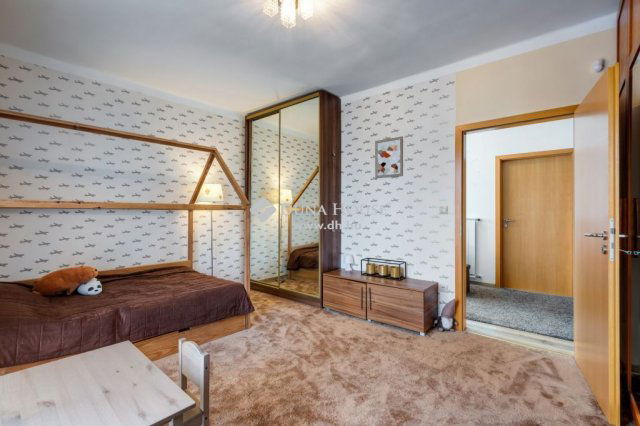 Eladó családi ház, Budapesten, XVI. kerületben 345 M Ft