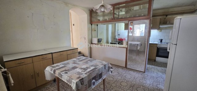 Eladó családi ház, Pákozdon 54.99 M Ft, 5 szobás