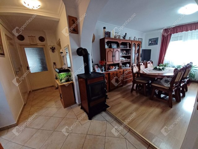 Eladó családi ház, Debrecenben 62.9 M Ft, 3 szobás