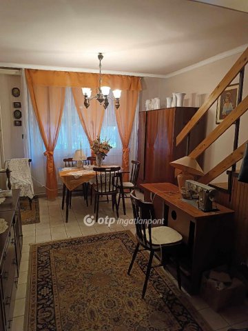 Eladó családi ház, Hajdúhadházon 36 M Ft, 4 szobás