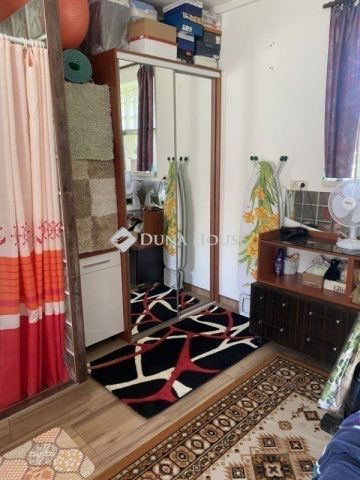 Eladó családi ház, Szegeden 289 M Ft, 6 szobás