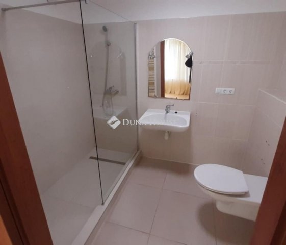 Eladó téglalakás, Budapesten, XI. kerületben 94.9 M Ft, 3 szobás