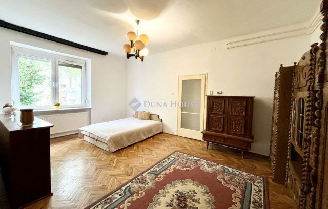 Kiadó téglalakás, albérlet, Nyíregyházán, Széchenyi utcában