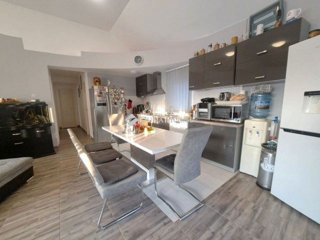 Eladó családi ház, Tiszasason 65 M Ft, 3 szobás