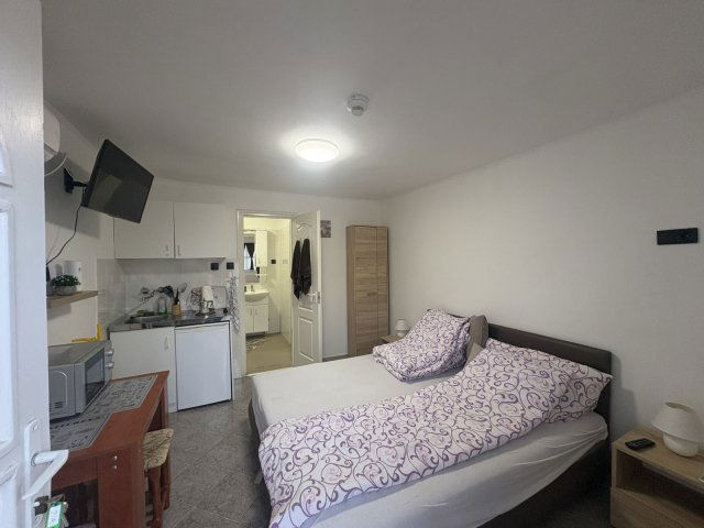 Eladó nyaraló, Hajdúszoboszlón 140 M Ft, 11 szobás