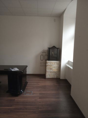 Kiadó iroda, Szekszárdon 239 E Ft / hó / költözzbe.hu