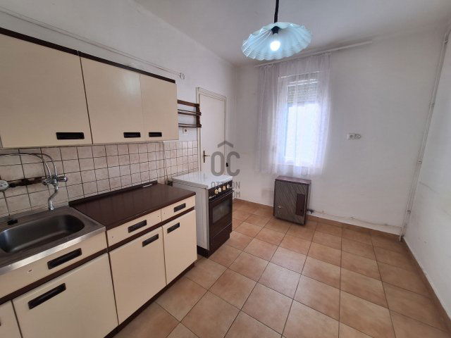Eladó téglalakás, Szekszárdon, Tanya utcában 36.4 M Ft