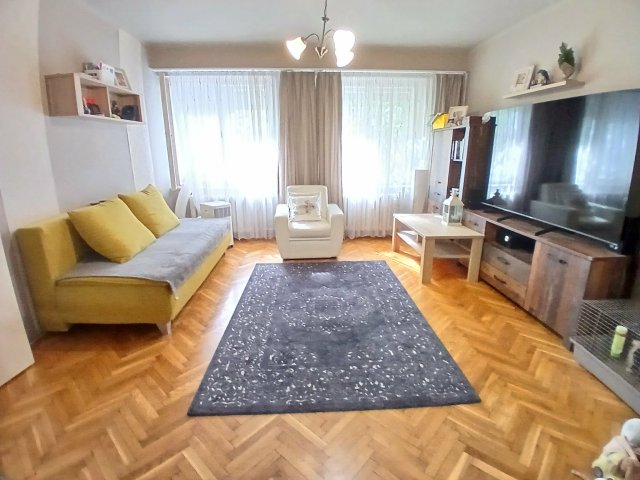 Eladó téglalakás, Debrecenben, Vármegyeháza utcában 56 M Ft