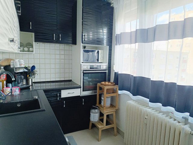 Eladó panellakás, Debrecenben, Klaipeda utcában 62.8 M Ft
