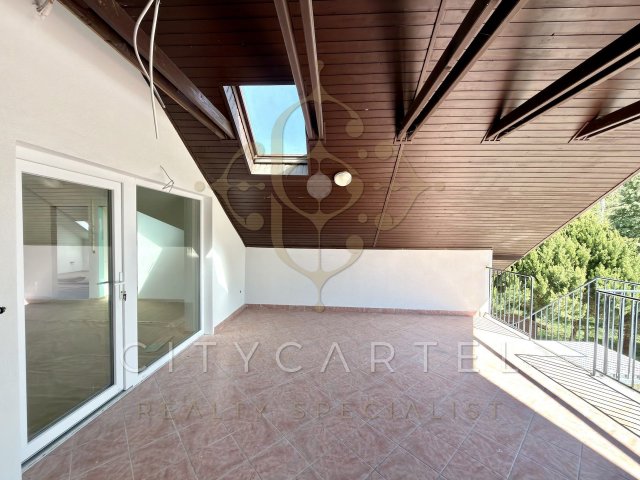 Eladó téglalakás, Balatonbogláron 54.9 M Ft, 3 szobás