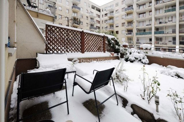 Eladó téglalakás, Budapesten, VIII. kerületben 82 M Ft, 2 szobás