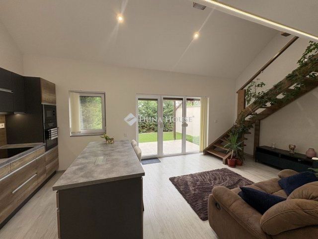 Eladó téglalakás, Kozármislenyen 69.9 M Ft, 2 szobás