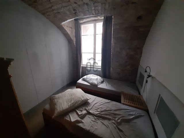 Eladó ipari ingatlan, Budapesten, VI. kerületben 79 M Ft