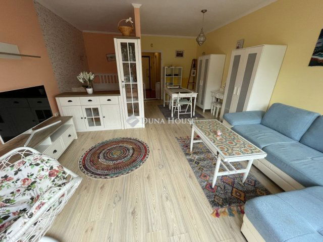 Kiadó téglalakás, albérlet, Budapesten, XII. kerületben