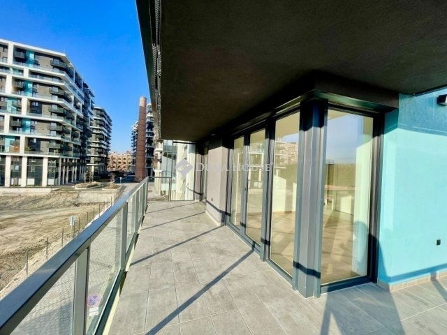 Eladó téglalakás, Budapesten, III. kerületben 104.9 M Ft