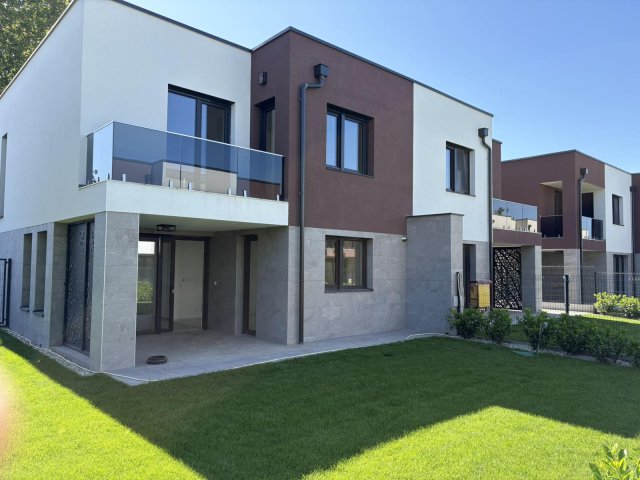 Eladó téglalakás, Balatonlelleén 156 M Ft, 4 szobás