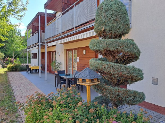 Eladó hotel, Veszprémben 463.36 M Ft, 17 szobás
