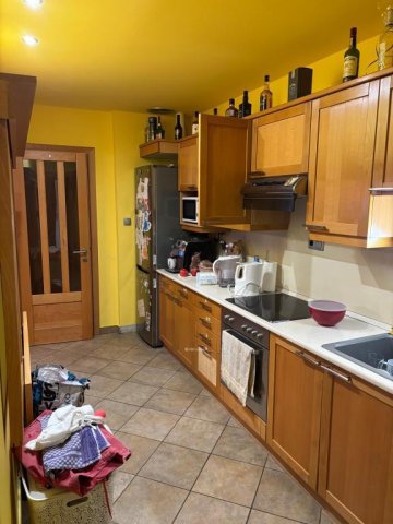 Eladó téglalakás, Mohácson 78.49 M Ft, 4 szobás