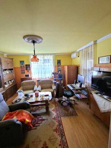 Eladó családi ház, Szabadszálláson 28.4 M Ft, 2 szobás