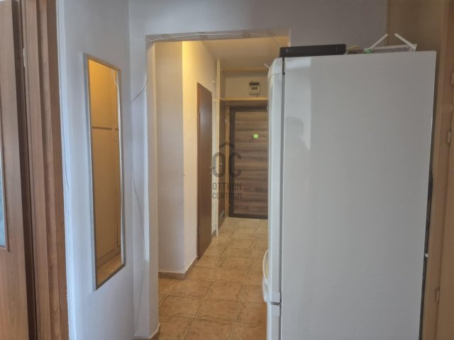 Eladó panellakás, Pécsett, Alkotmány utcában 54.99 M Ft
