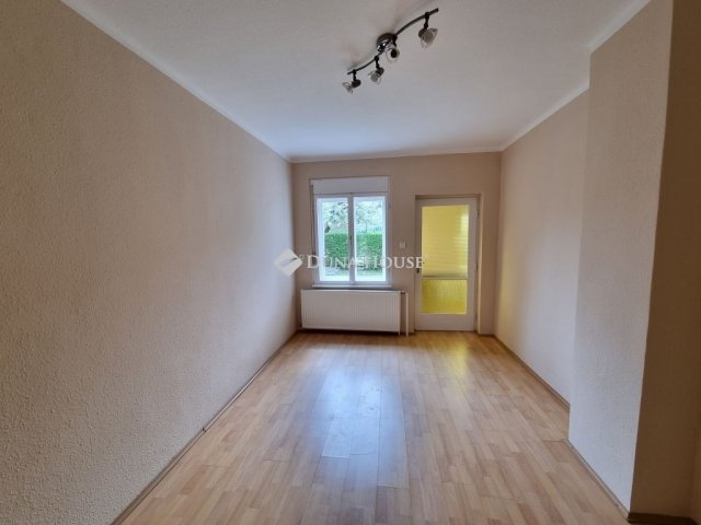 Eladó családi ház, Gárdonyban 74.9 M Ft, 5 szobás