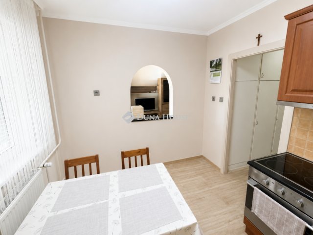 Kiadó téglalakás, albérlet, Mosonmagyaróváron 220 E Ft / hó