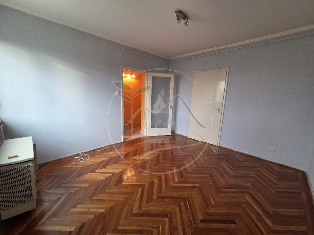 Eladó téglalakás, Gyulán 29.99 M Ft, 2 szobás