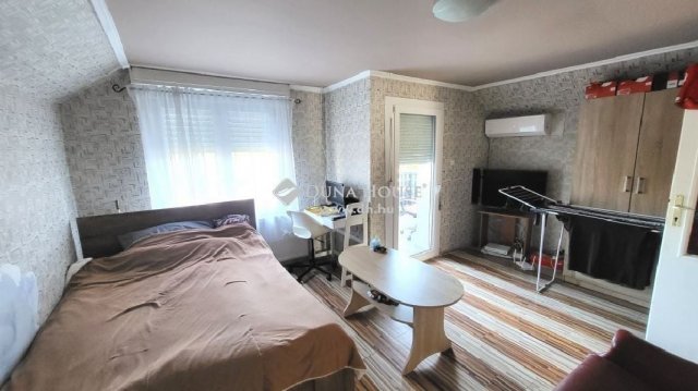 Eladó családi ház, Érden 160 M Ft, 7 szobás