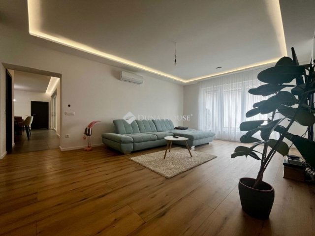 Eladó családi ház, Palotabozsokon 104 M Ft, 4 szobás
