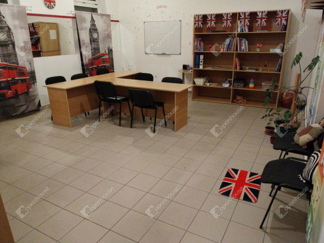 Eladó üzlethelyiség, Szombathelyen 44 M Ft, 1 szobás