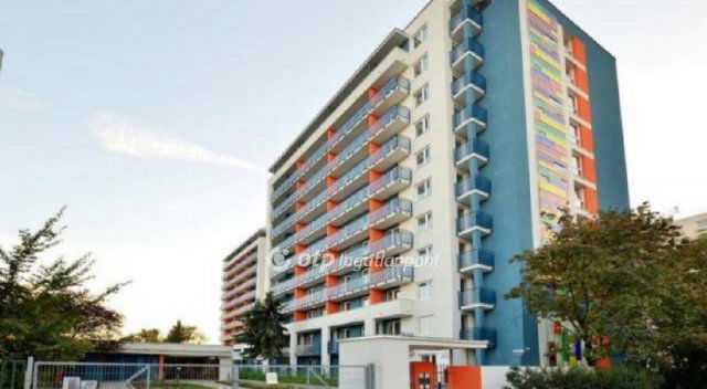 Eladó téglalakás, Budapesten, III. kerületben 52 M Ft, 1 szobás