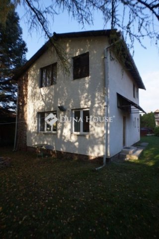 Eladó nyaraló, Balatonkenesén 89.5 M Ft, 4 szobás