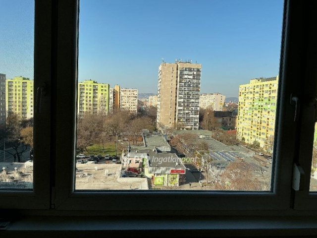 Eladó panellakás, Budapesten, XIV. kerületben 64 M Ft, 1+1 szobás