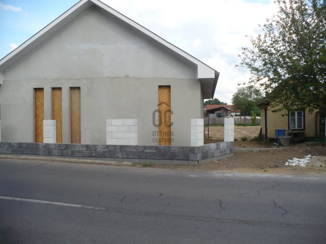 Eladó családi ház, Álmosdon 32 M Ft, 3 szobás