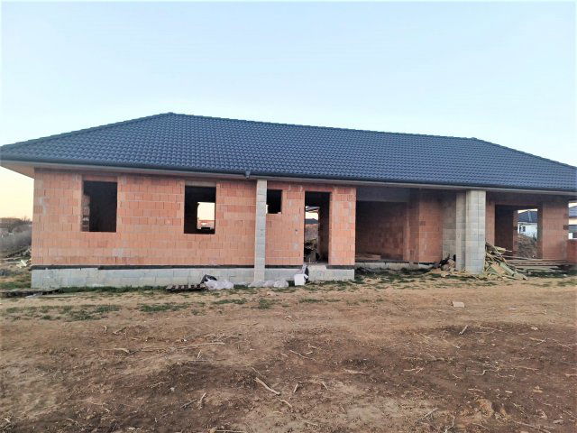 Eladó családi ház, Szombathelyen 76 M Ft, 3 szobás