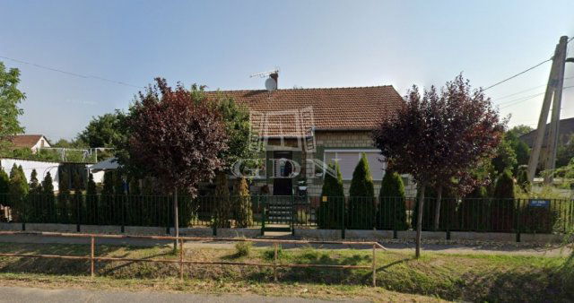 Eladó családi ház, Hajdúszoboszlón 59.5 M Ft, 3 szobás